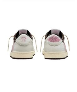 نایک ایرجردن 1 تراویس اسکات کرم قهوه ای صورتی Nike Air Jordan 1 Low Travis Scott Beige Brown Pink