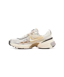 کتونی نایک راننیگ وی 2 کی زرد نقره ای Nike V2K Run Khaki Metallic Silver