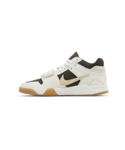 کتونی نایک ایرجردن تراویس اسکات جامپ من کرم قهوه ای Nike Travis Scott Jordan Jumpman Jack TR Sail